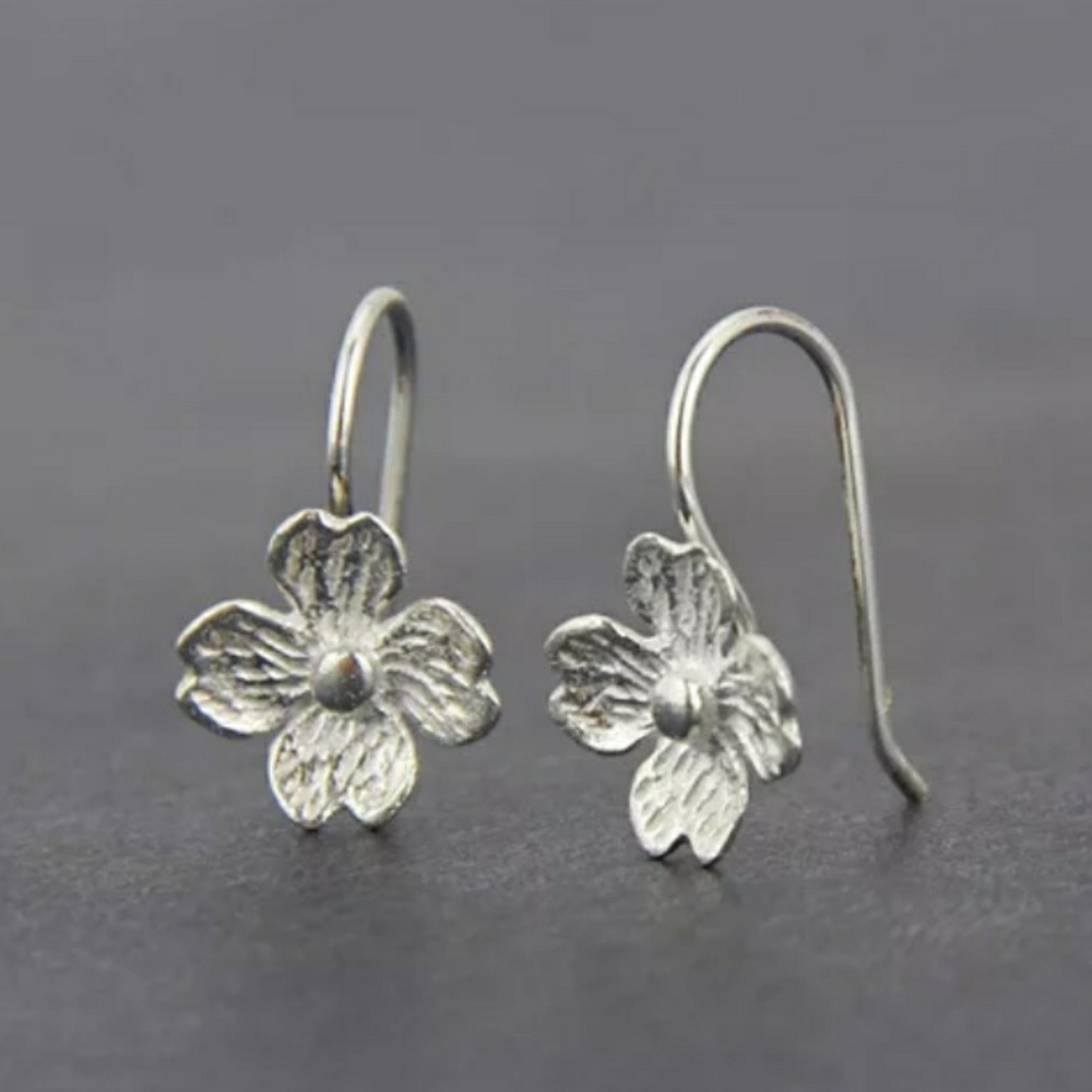 🌸Sterling Silver Flower Drop Earrings🌸